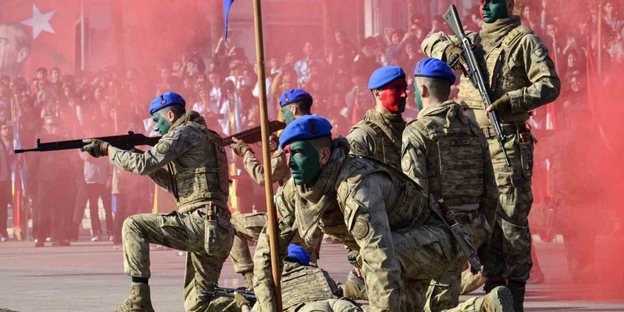 Mersin’in Kurtuluş Günü Coşkuyla Kutlandı