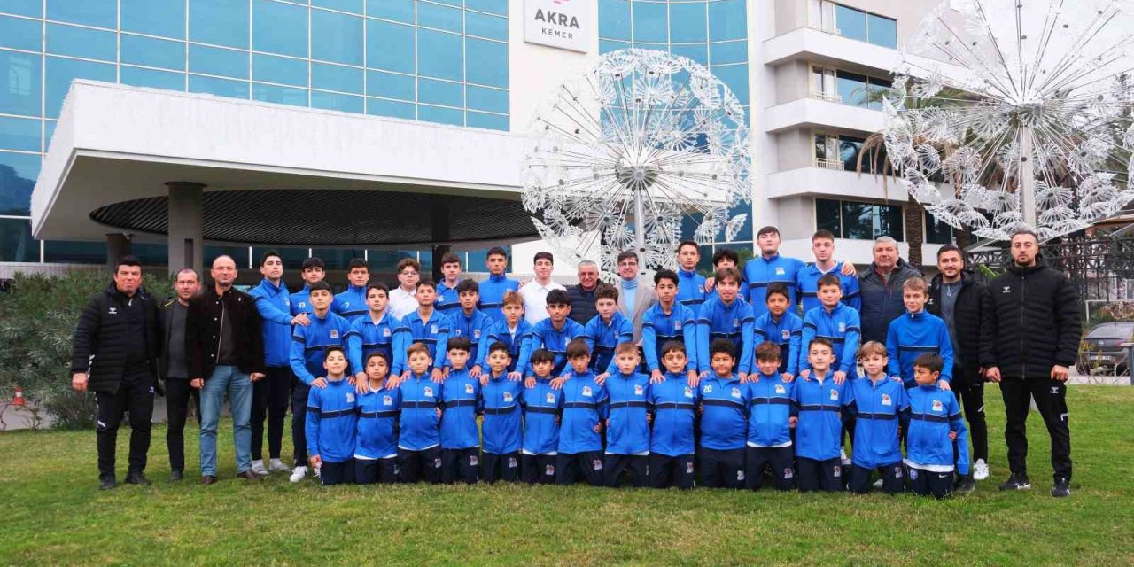 Başkan Topaloğlu: “çocuklarımızı Sporla Buluşturarak Kötü Alışkanlıklardan Uzak Tutmayı Amaçlıyoruz”