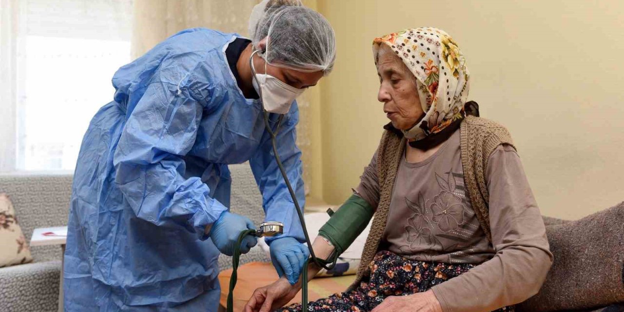 Evde Sosyal Hizmet Merkezi: Muratpaşa’nın Şefkat Eli