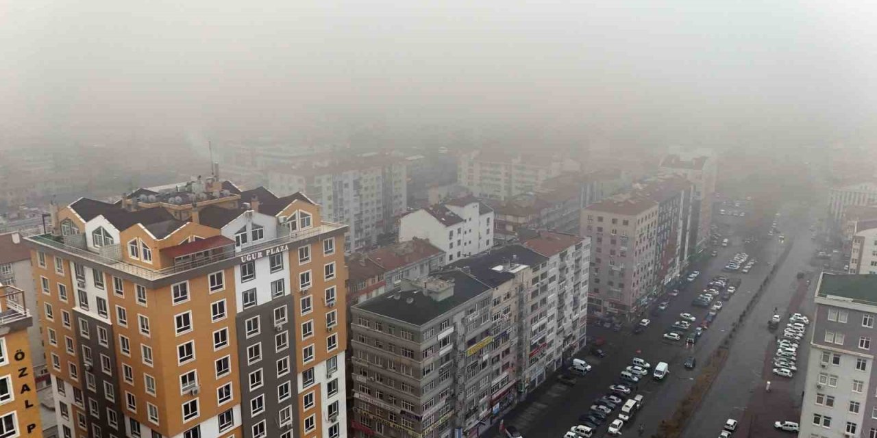 Kayseri Sisle Kaplandı