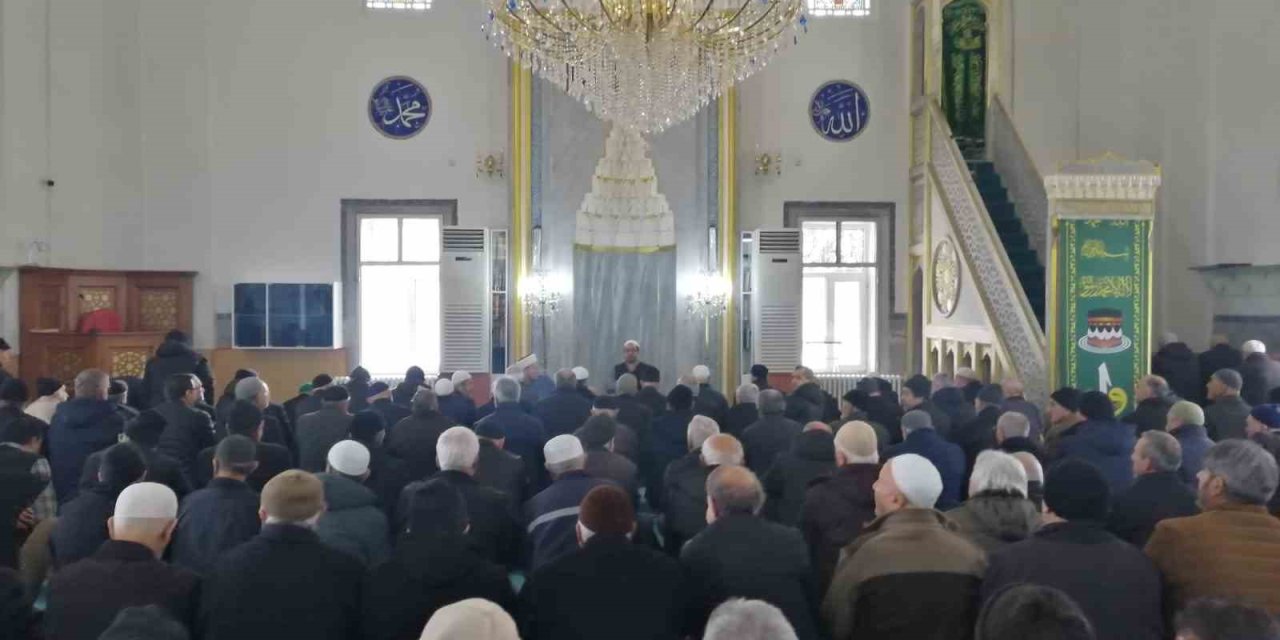 Bilecikliler Şehitler Ve Vefat Edenler İçin Mevlit-i Şerif Ve Kur’an-ı Kerim Okuttular