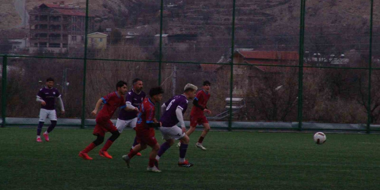 Kayseri Şeker Süper Amatör Küme: Kayseri Döğerspor: 3 - 1966 Turanspor: 1
