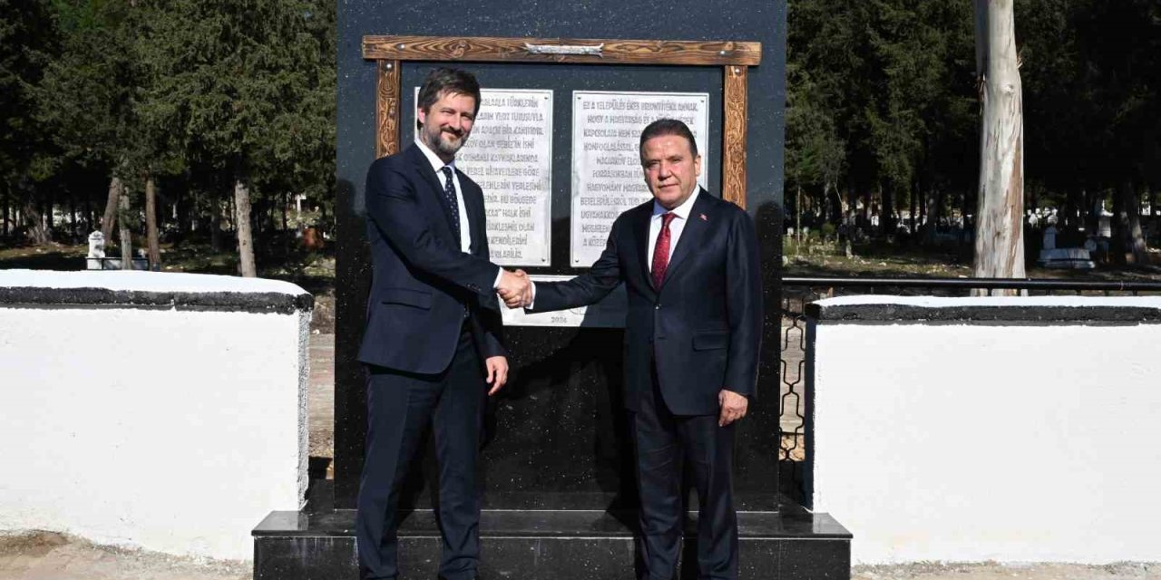 Eski Macarköy Olarak Bilinen Serik Gebiz’de Macar Dostluk Anıtı Açıldı