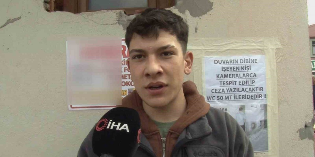 ’duvarlar Tuvalet Değildir’ Afişi