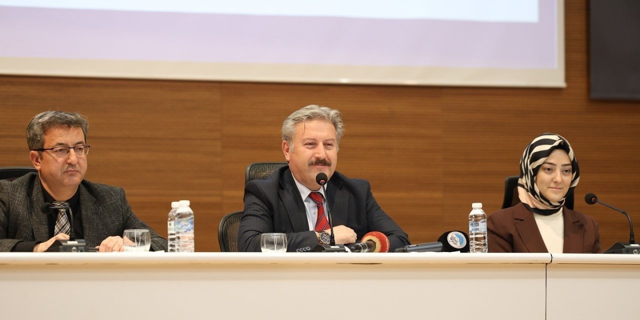 Melikgazi’de Yeni Yılın İlk Meclis Toplantısı Yapıldı