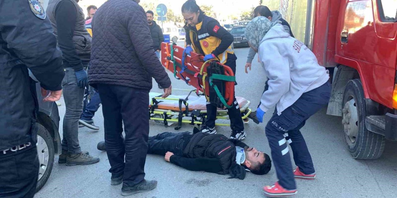 Karaman’da Otomobilin Yayaya Çarptı