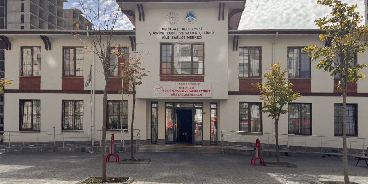 Melikgazi Belediyesi Sağlık Yatırımlarıyla Takdir Topluyor