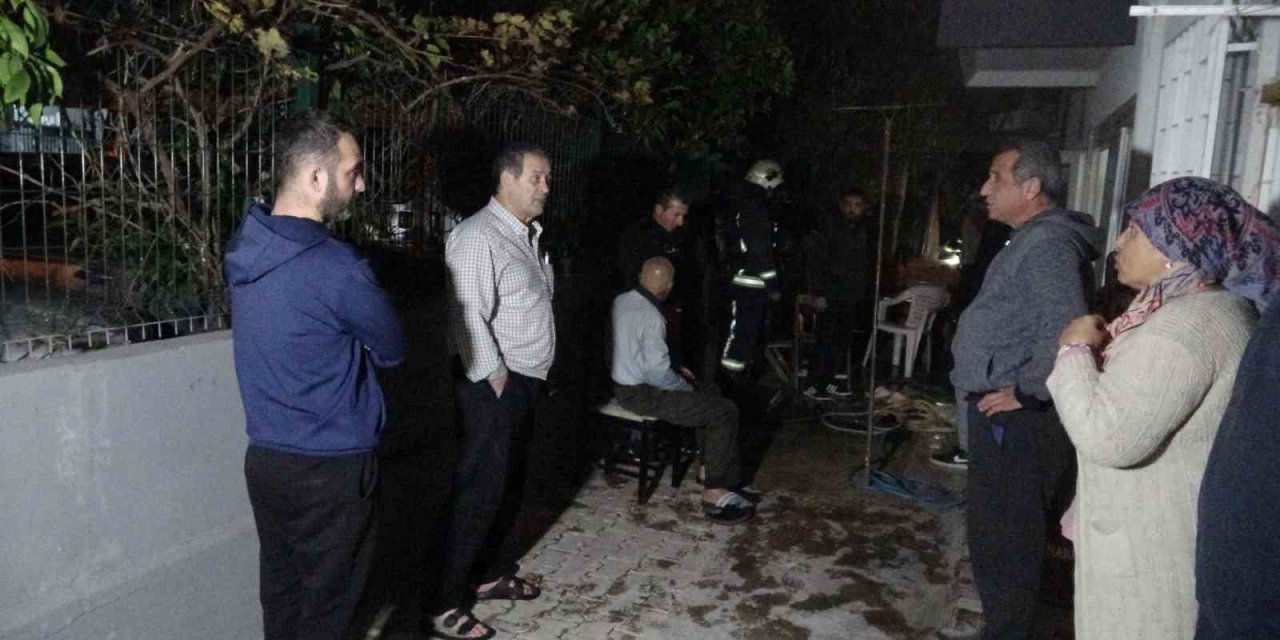 Yaşlı Adamın Sobayı Tutuşturmak İçin Kullandığı Jel Yangın Çıkardı