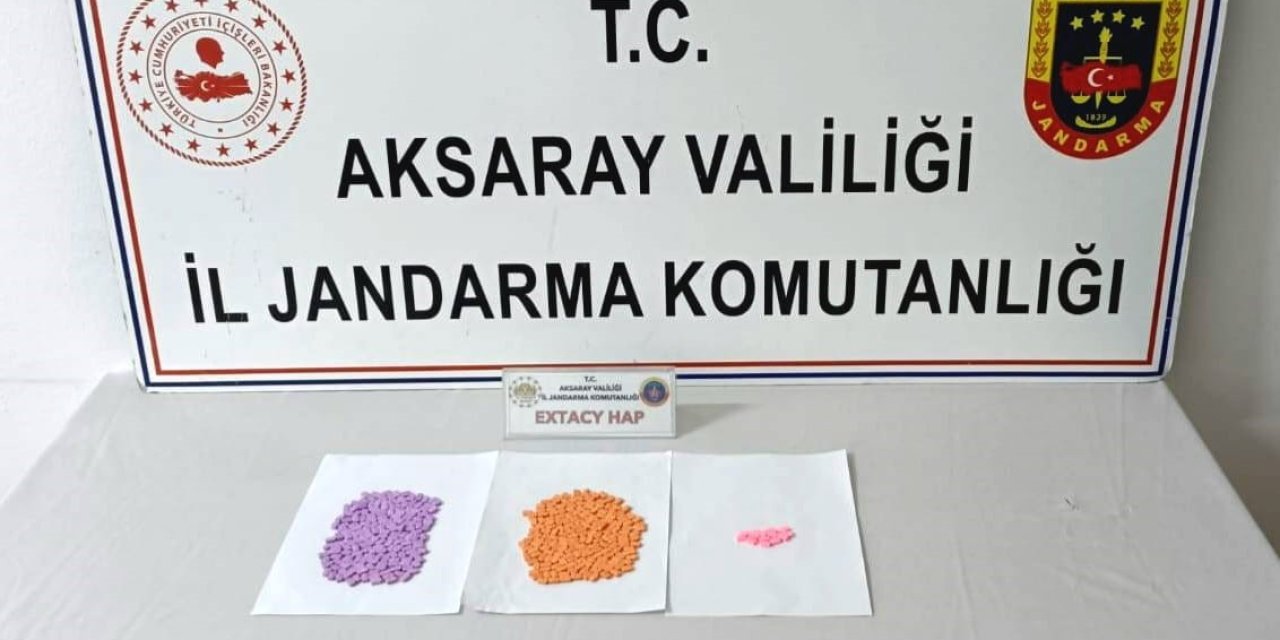 Jandarmanın Operasyonunda Uyuşturucu Hap Ele Geçirildi