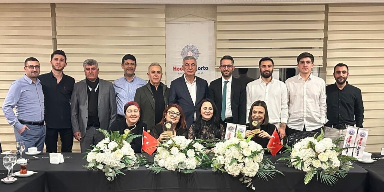 Özhedef Sigorta ’sigorta Ordusu’ Kuruyor