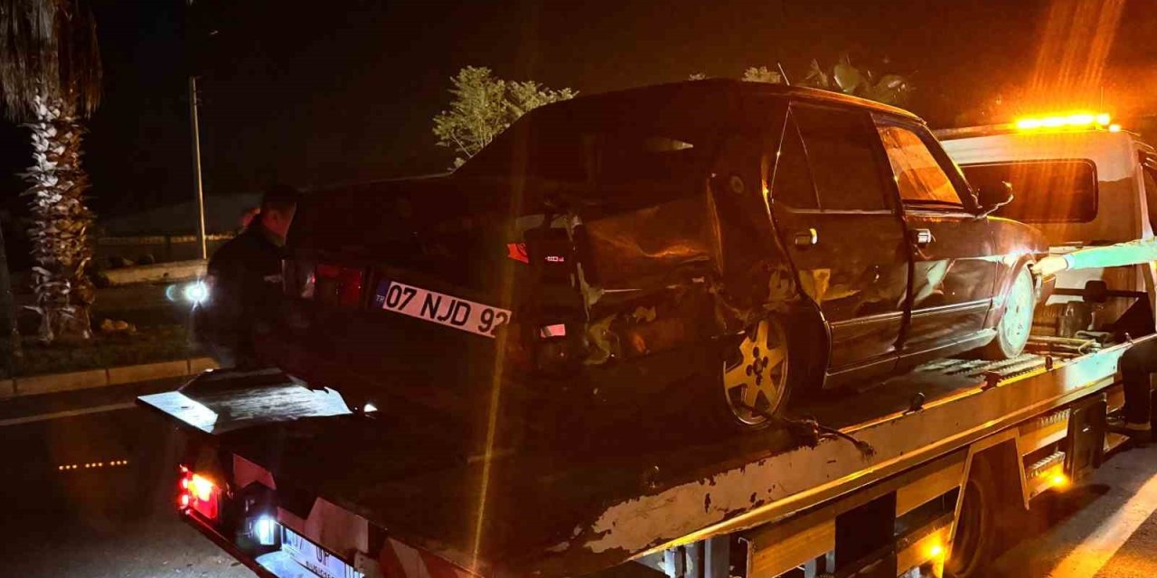 Trafiği Birbirine Kattı, Kaza Yapıp Firar Etti