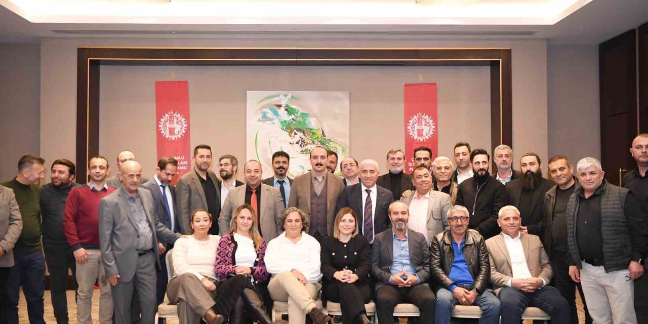 Başkan Kotan Çorumlu İş İnsanlarıyla Buluştu