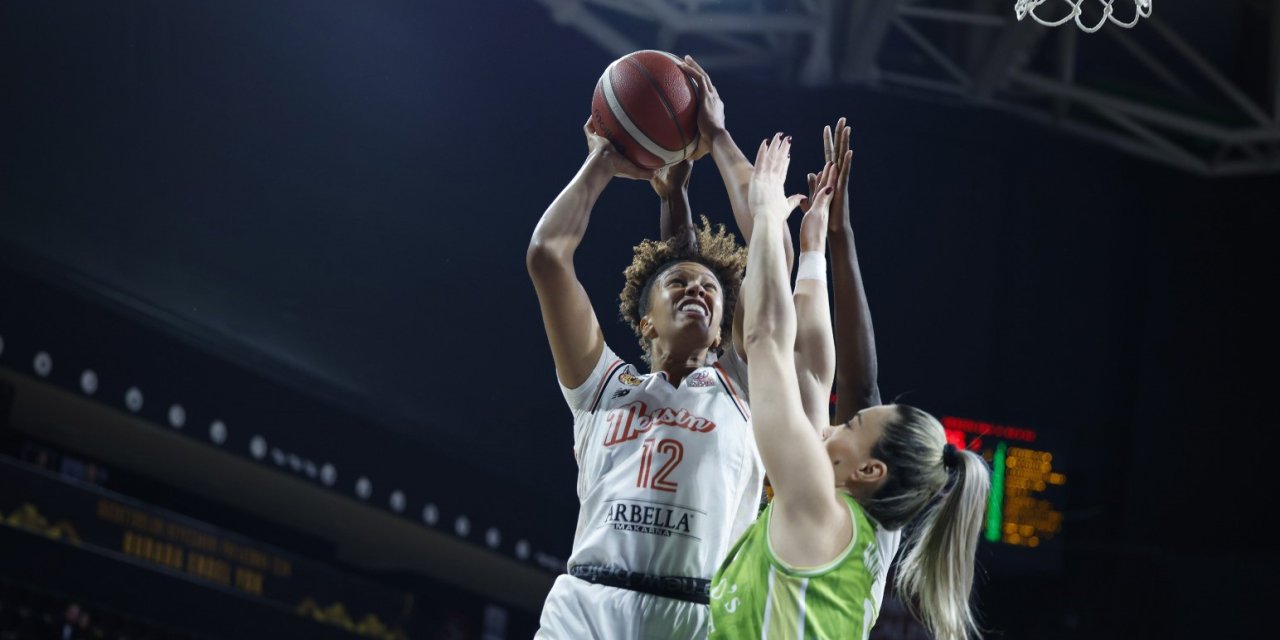 Türkiye Kadınlar Basketbol Süper Ligi: Çbk Mersin: 83 - Danilos Pizza: 68