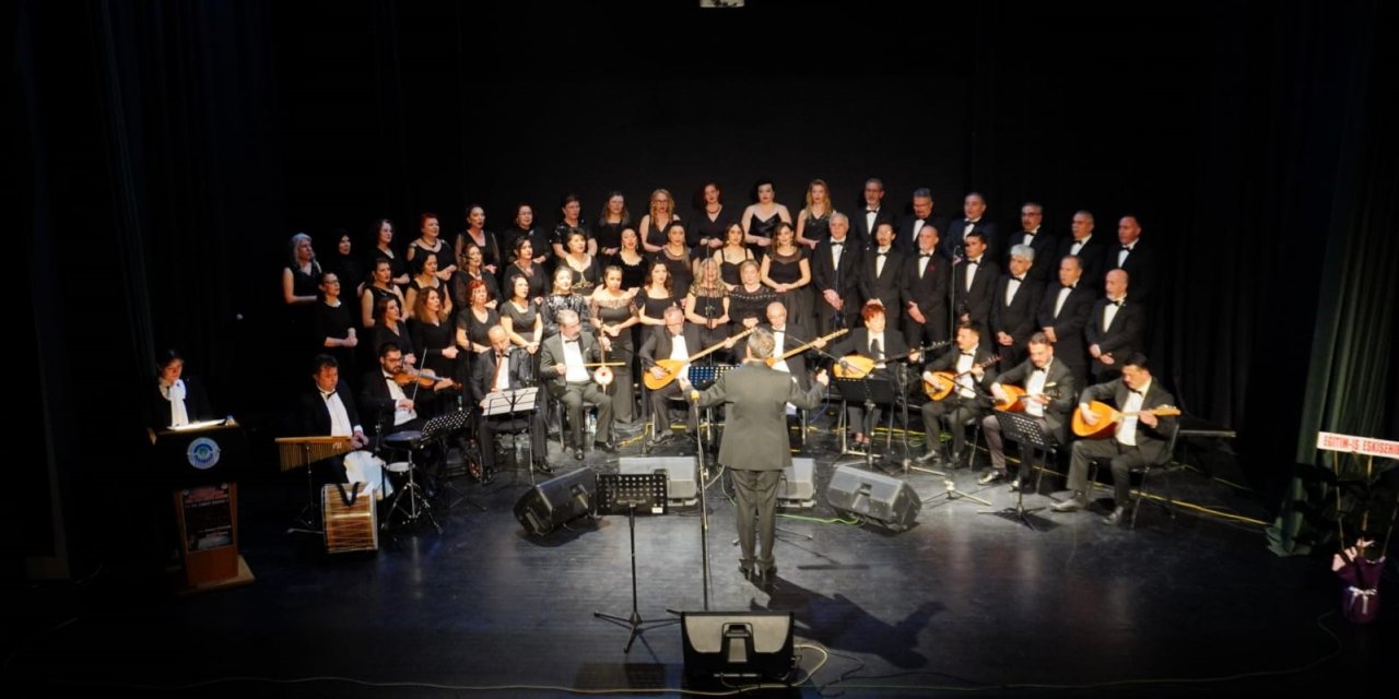 ’sezon Ortası Ve 51. Sanat Gecesi’ Konseri Gerçekleştirildi