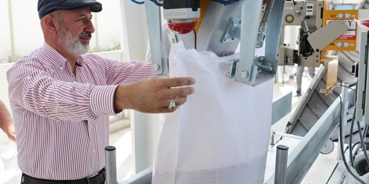 Başkan Çolakbayrakdar: “geleceğe Yön Verecek Proje İle Çiftçilerin Ürün Kalitesi Yükselirken, Üretim Gücü Artıyor”