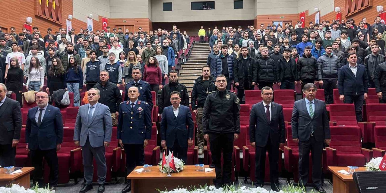 Vali Çiçek: “gençlerimiz Siberde İnşallah Bizim Gözümüz Ve Kulağımız Olur”