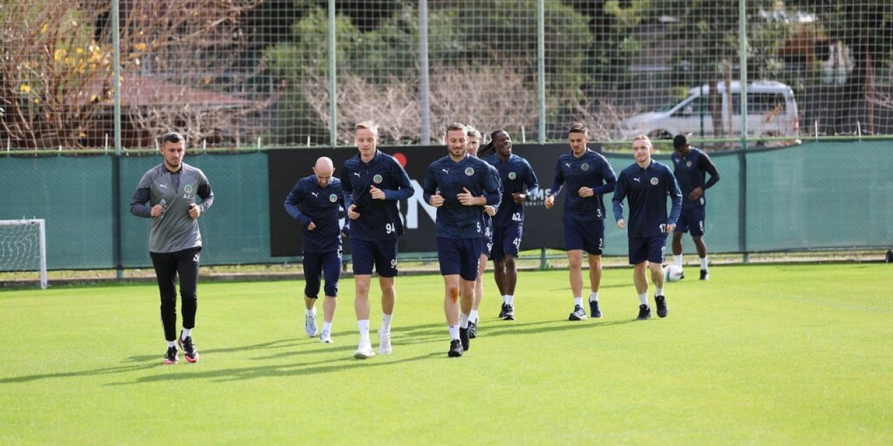 Alanyaspor, Eyüpspor Maçı Hazırlıklarına Başladı