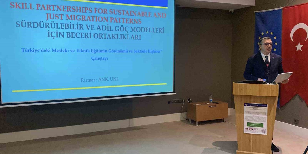 ‘türkiye’deki Mesleki Ve Teknik Eğitimin Görünümü Ve Sektörle İlişkiler’ Çalıştayı Gerçekleştirildi