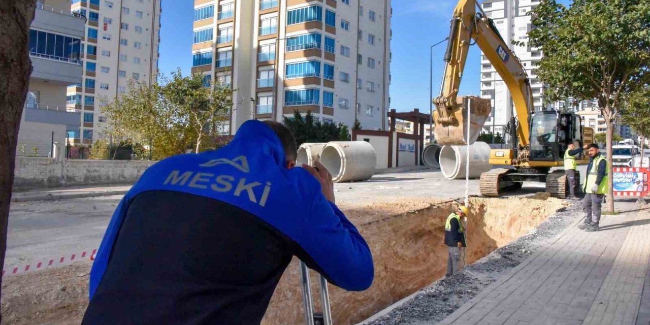 Meski, Tarsus’ta Altyapı Yenileme Çalışmalarına Devam Ediyor