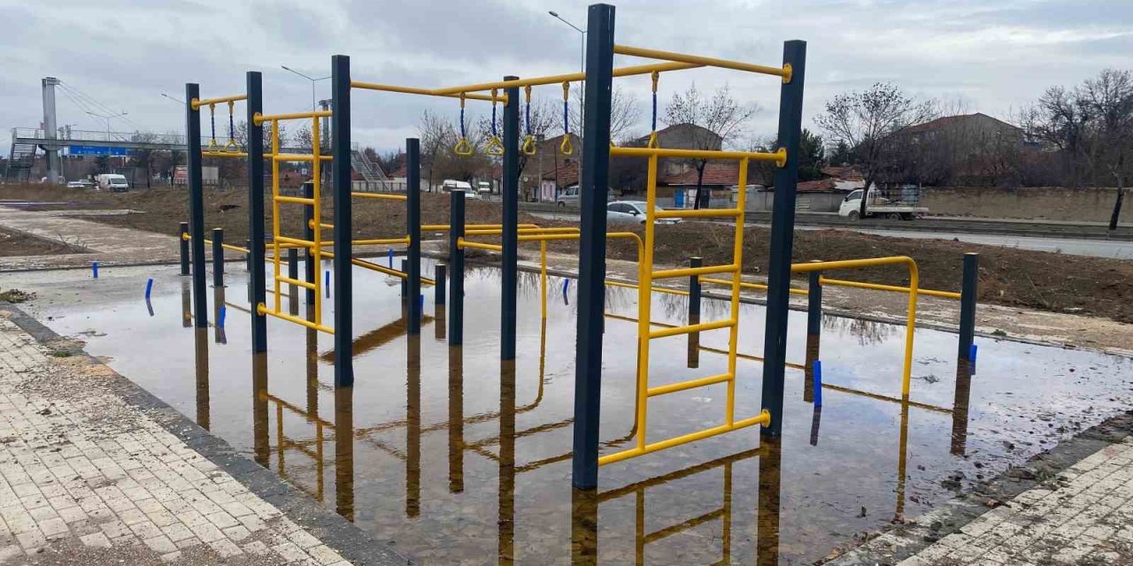 Bu Çocuk Parkı Görenleri Hayrete Düşürüyor