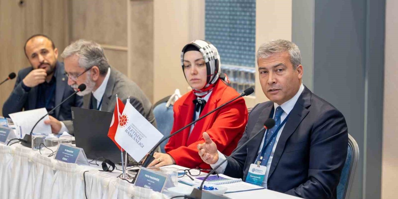 Rektör Adıgüzel, 2. İletişim Şurası Hazırlık Çalıştayı’na Katıldı