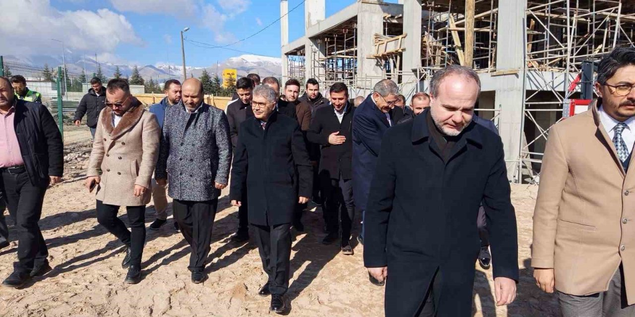 Niğde Teknopark’ın Ek Bina Temeli Atıldı