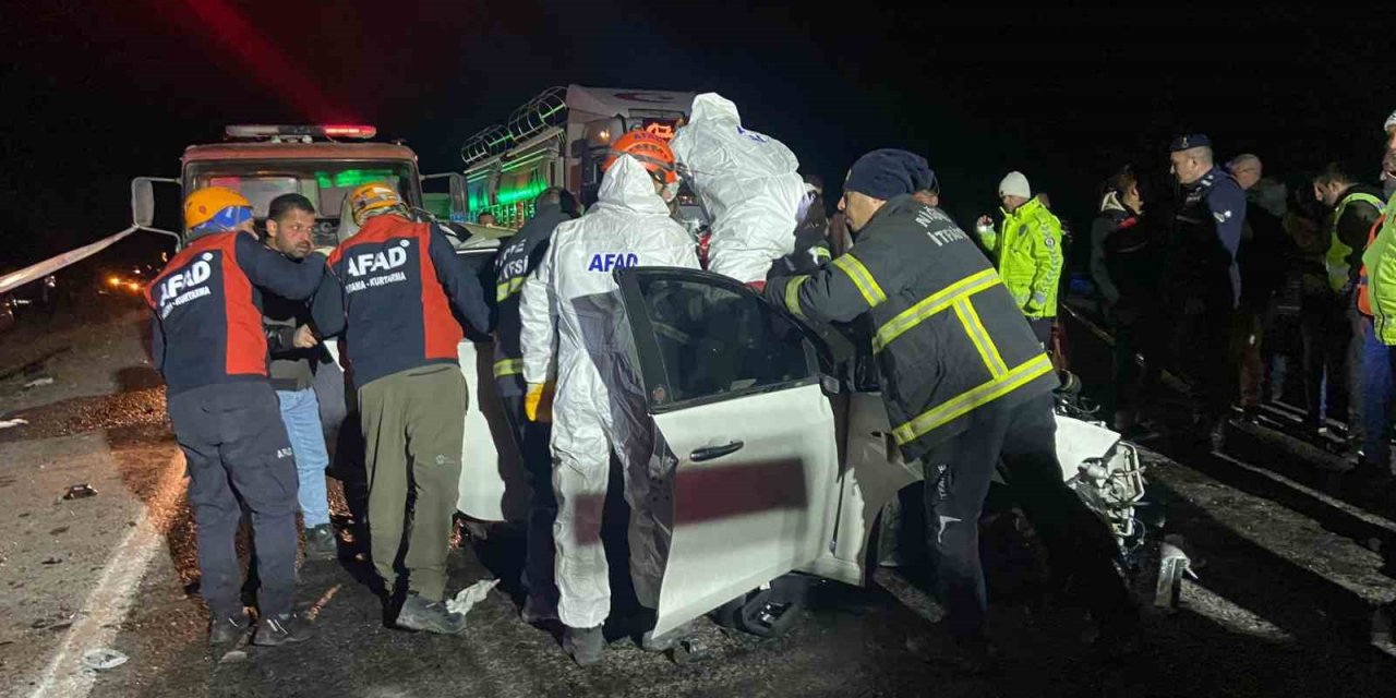 Niğde’de Feci Kaza: 2 Ölü, 1 Ağır Yaralı