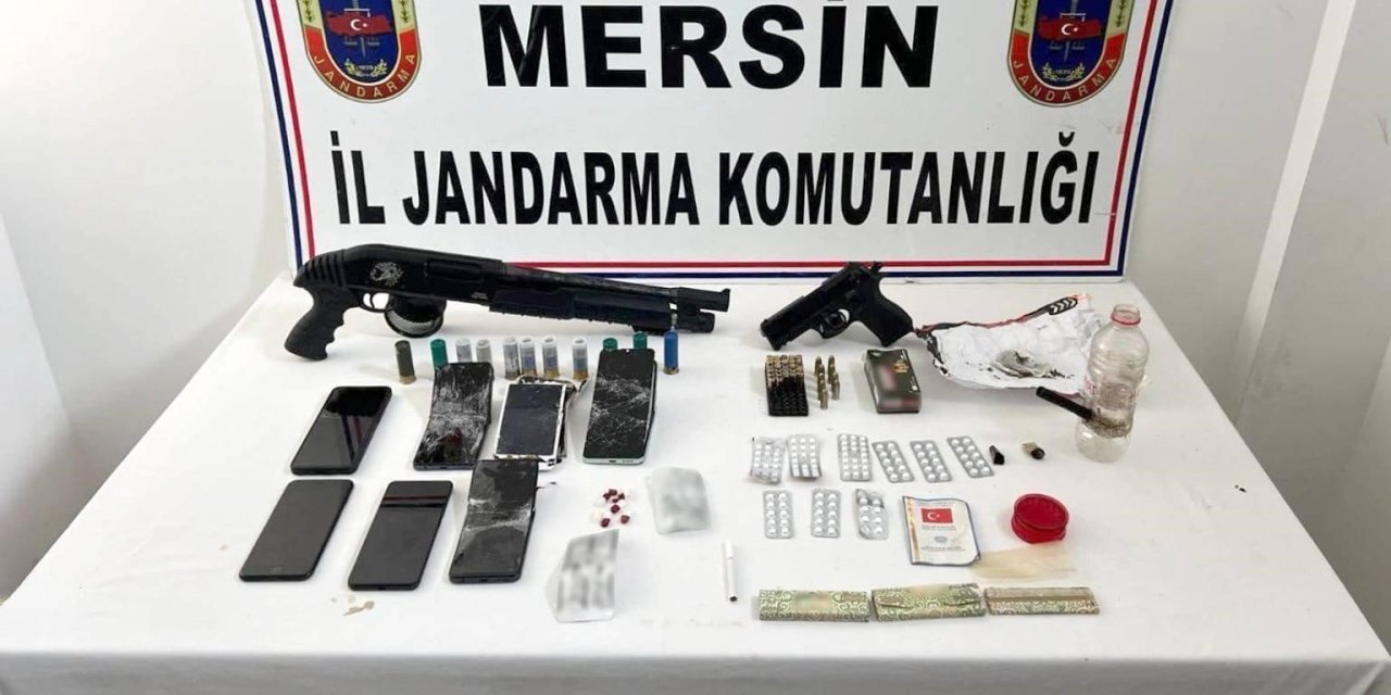 Mersin’in İlçelerinde 10 Uyuşturucu Taciri Yakalandı