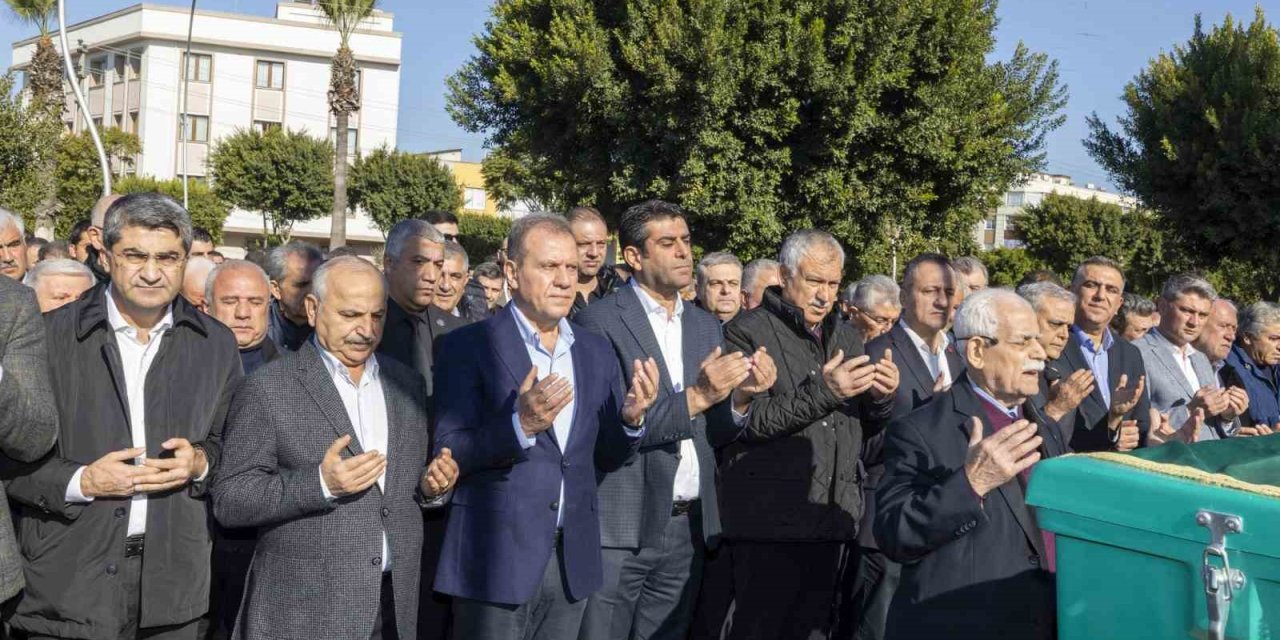 Başkan Seçer’in Halası Son Yolculuğuna Uğurlandı