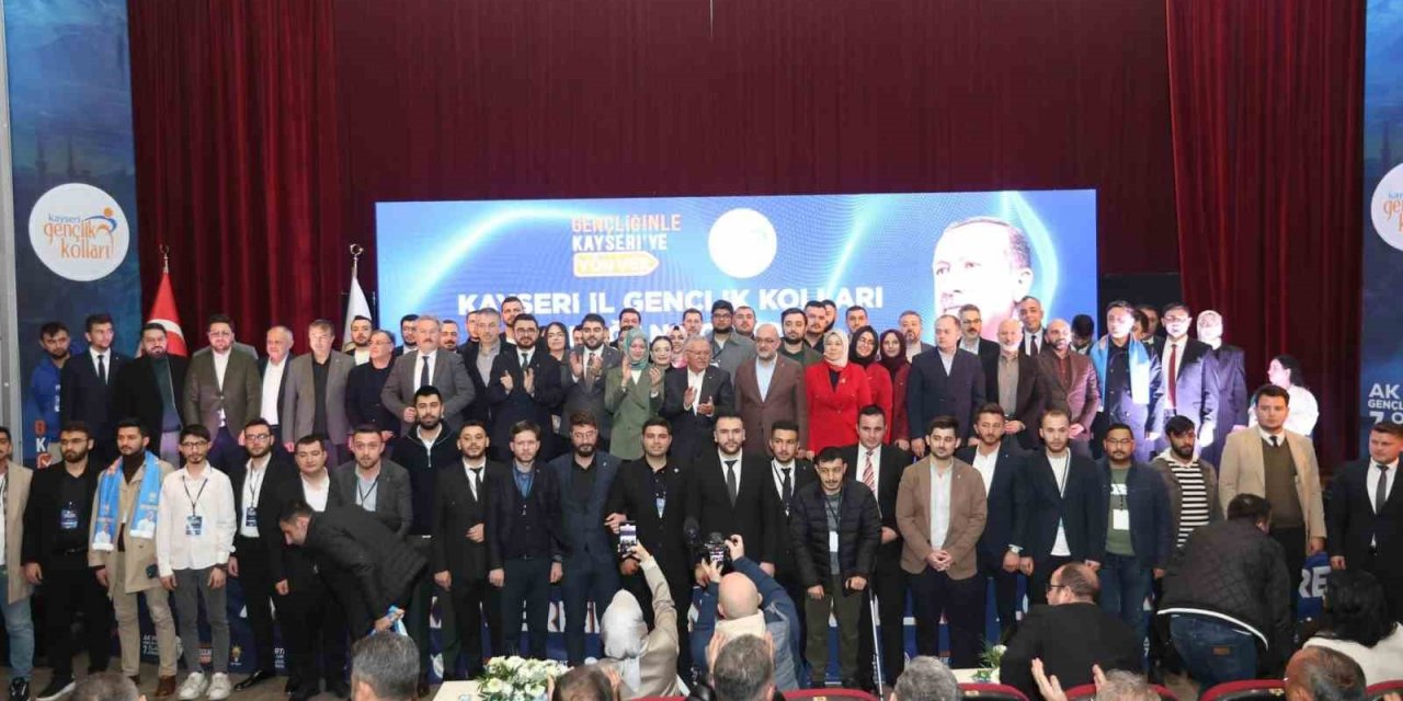 Ak Parti Kayseri Gençlik Kolları Başkanı Danacı Oldu