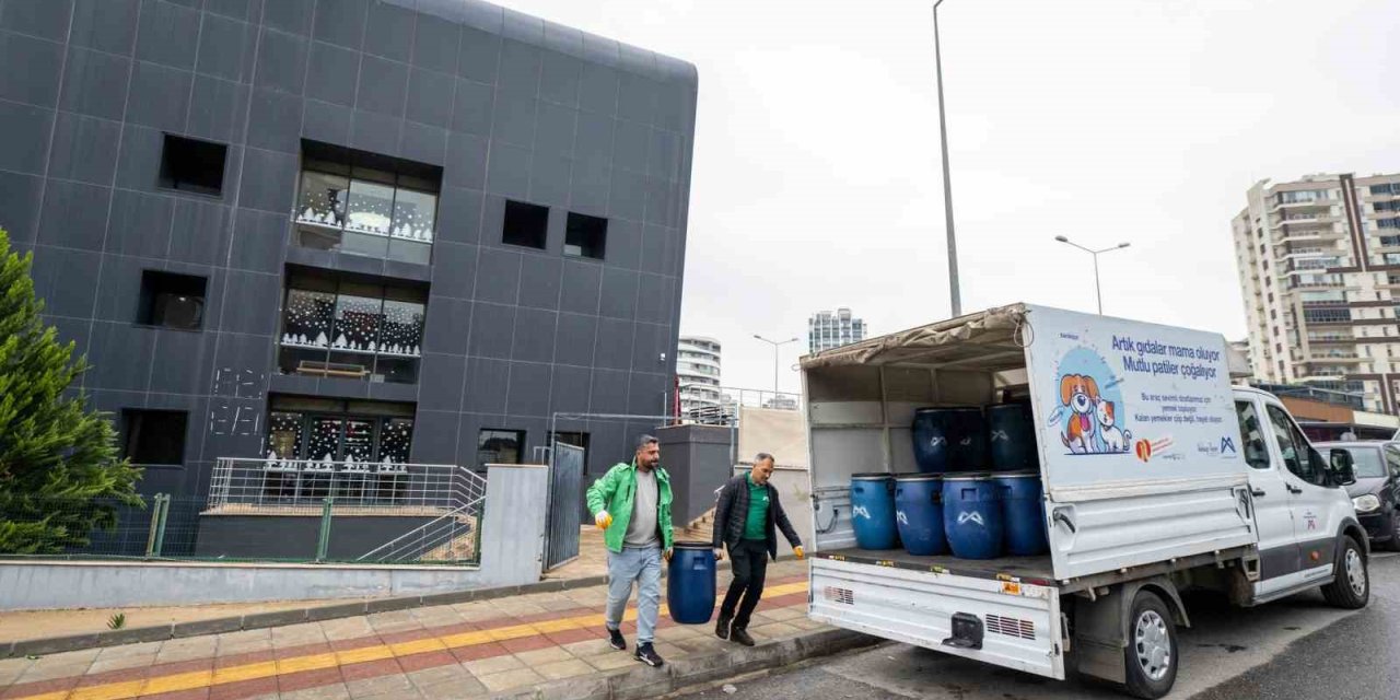 Yemek Atıkları Mamaya Dönüştürülüyor