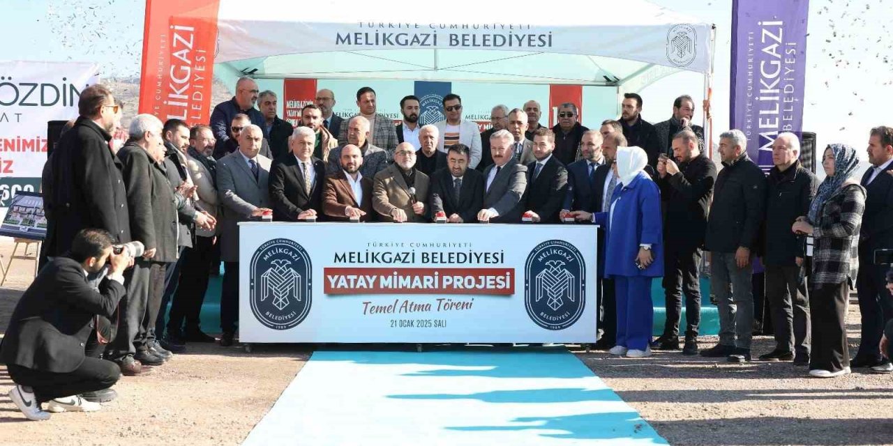 Altınoluk Mahallesi’nde Yatay Mimarinin Temelleri Atıldı