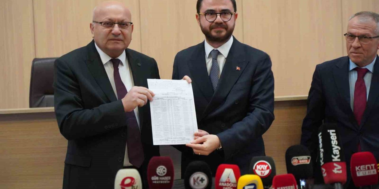 Hüseyin Okandan Mazbatasını Aldı