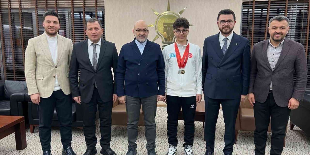 Altın Madalya Ak Parti’de