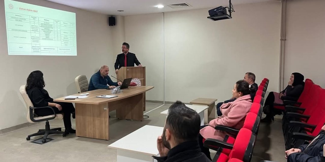 Bozkır’da "aile Hekimlerimizle Hastane Buluşması" Toplantısı