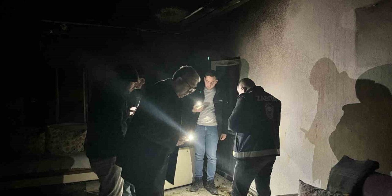 Bünyan’da Bir Evde Çıkan Yangından 3 Kişi Etkilendi