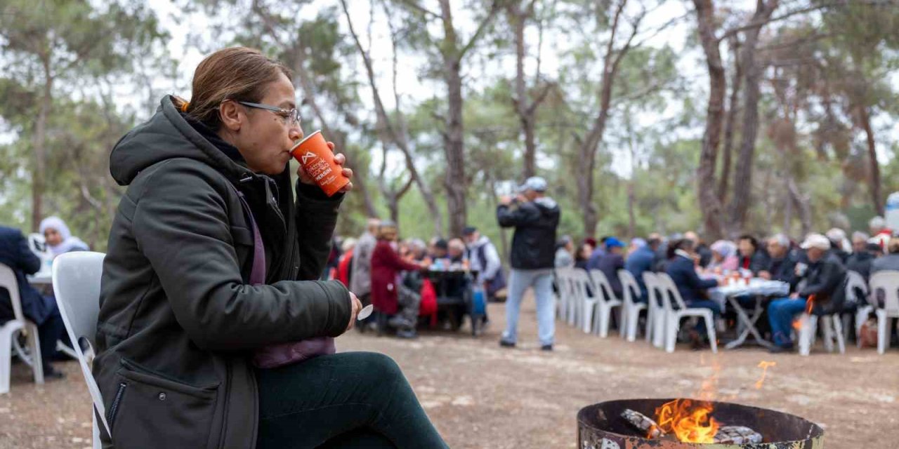 Emekli Evi Üyeleri, Tabiat Parkında Buluştu