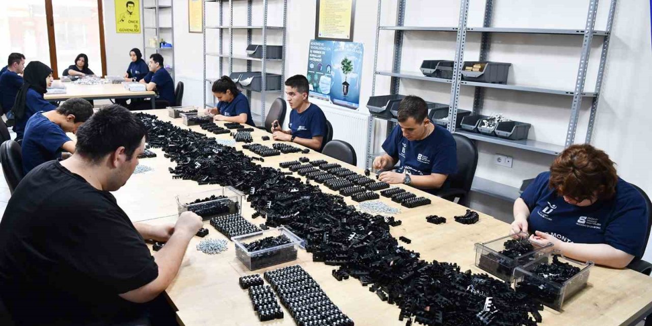 Engellilerin Elinden 19 Milyon Parça Ürün Çıktı