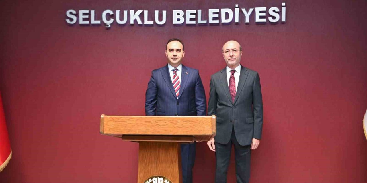 Sanayi Ve Teknoloji Bakanı Kacır, Selçuklu Belediyesini Ziyaret Etti