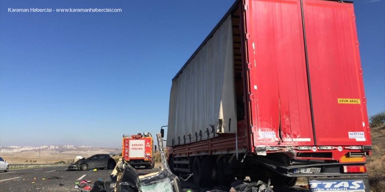 Ankara'da Otomobil Kamyona Çarptı: 3 Ölü, 3 Yaralı