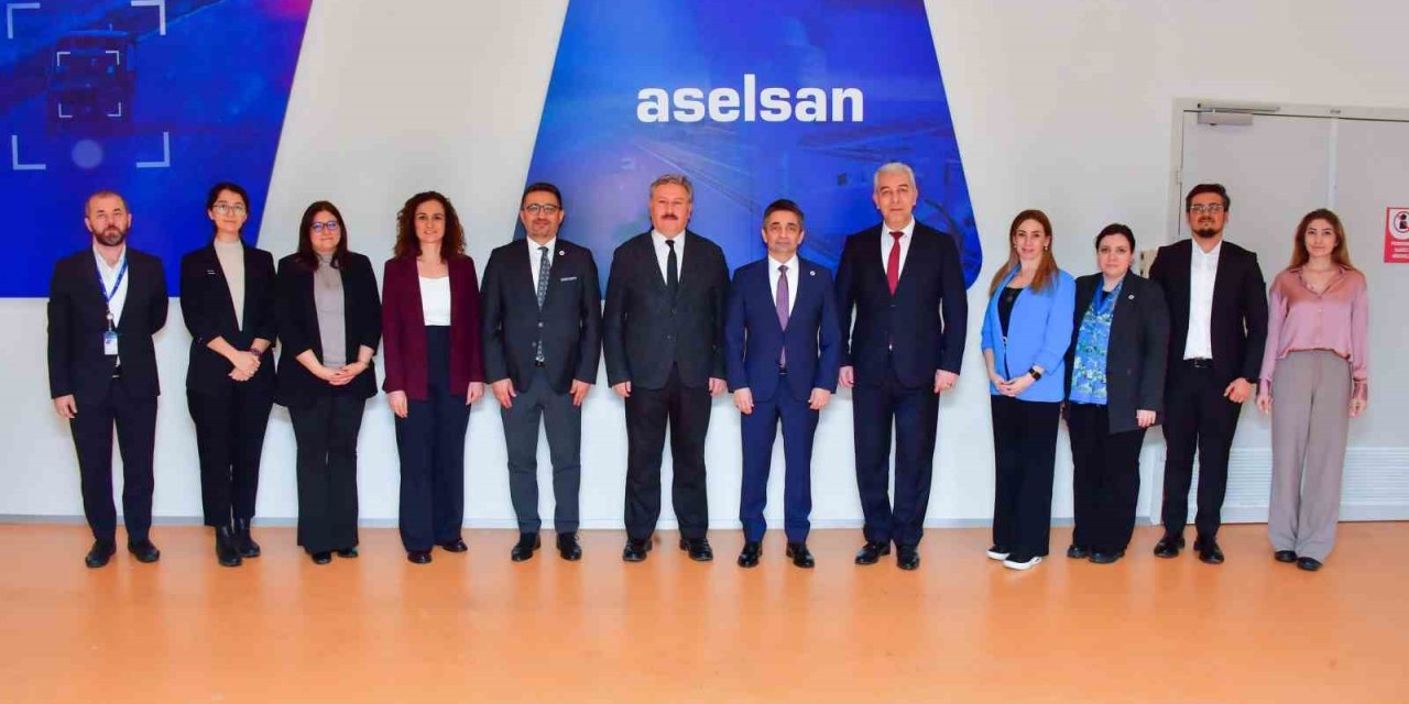 Başkan Palancıoğlu, Savunma Sanayi Heyeti İle Ankara Toplantı Gerçekleştirdi