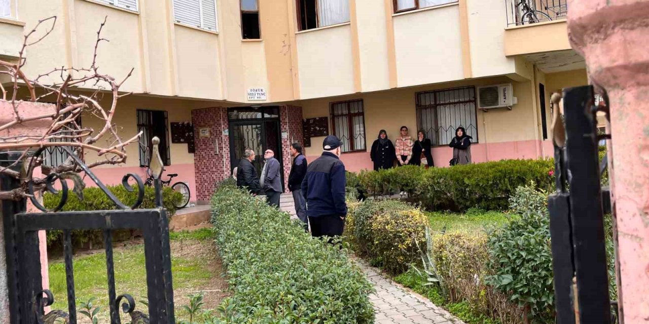 Antalya’da 24 Yaşındaki Genç Evinde Ölü Bulundu