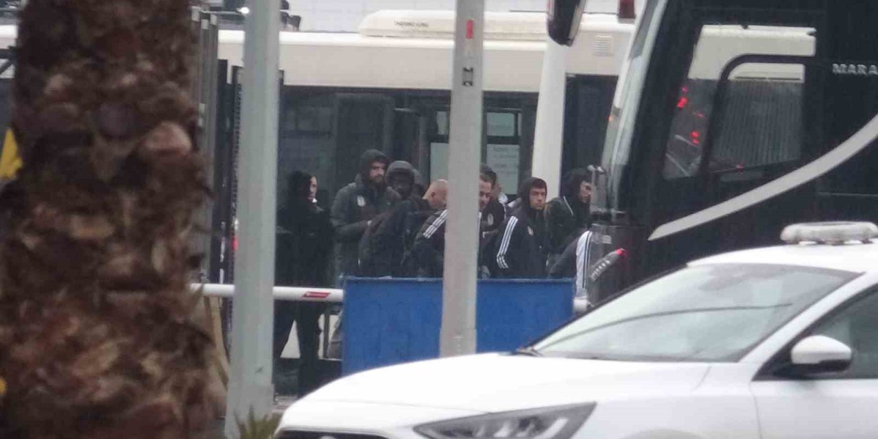 Beşiktaş, Antalyaspor Maçı İçin Antalya’da
