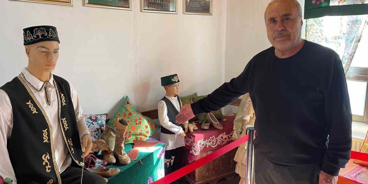 Kazan Tatarları Tarihi Ve Kültürel Mirası Geleceğe Taşıyor