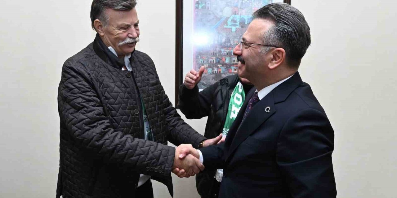 Bodrumspor Kadın Voleybol Takımı’ndan Eskişehir Valisi Aksoy’a Ziyaret