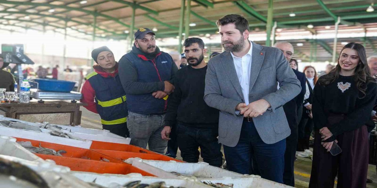 Başkan Boltaç, Kırklarsırtı Pazarında Esnaf Ve Vatandaşlarla Buluştu