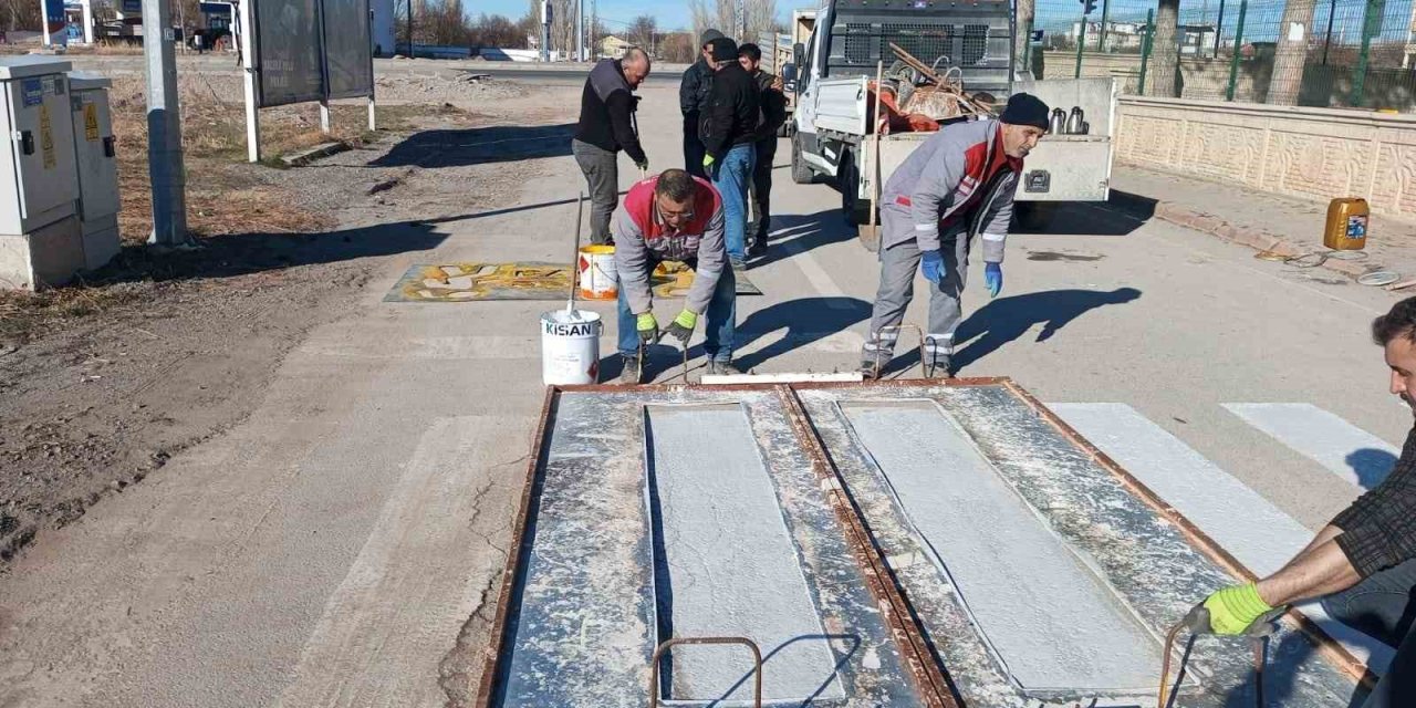 Bünyan’da Yaya Geçitleri Yenileniyor