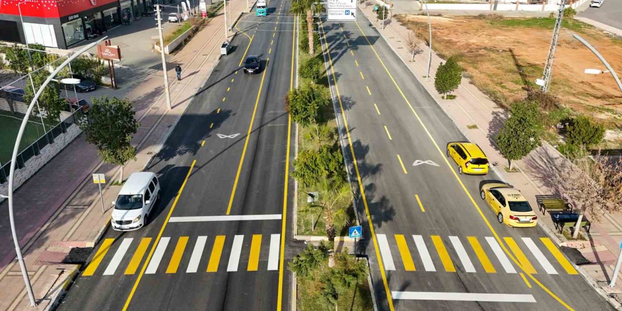 Mersin Büyükşehir Belediyesi Geçen Yıl 174 Cadde, Sokak Ve Bulvar Yeniledi