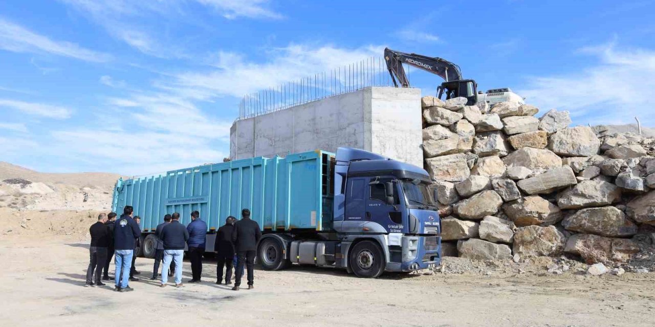 Yahyalı’ya Katı Atık Aktarma İstasyonu Kuruldu