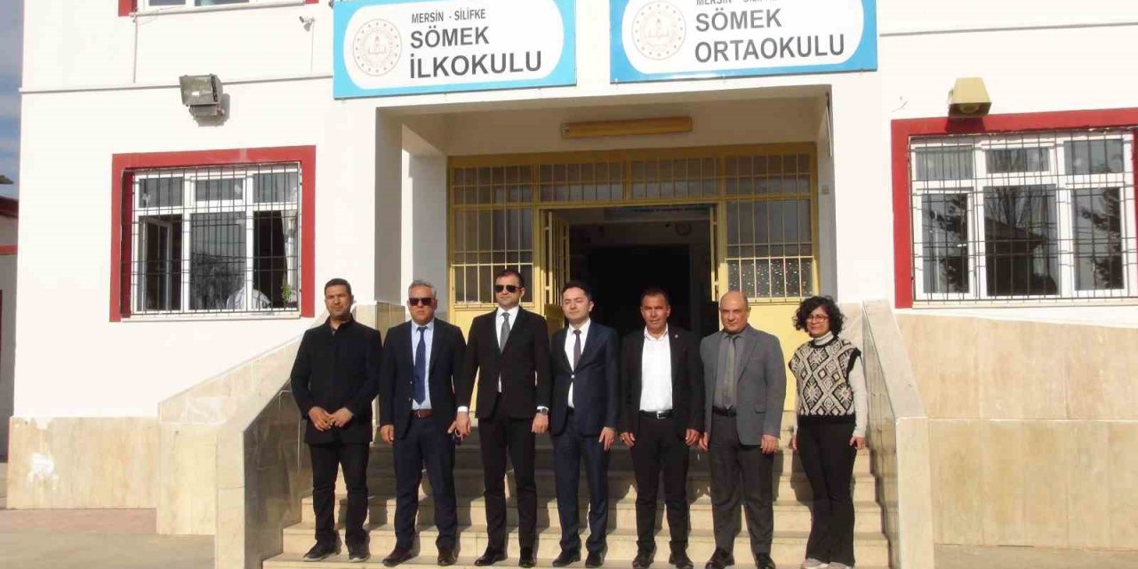 Mersin’de Denetim Serbestlik Hükümlüleri, 4 Okulu Boyayıp İkinci Döneme Hazırladı
